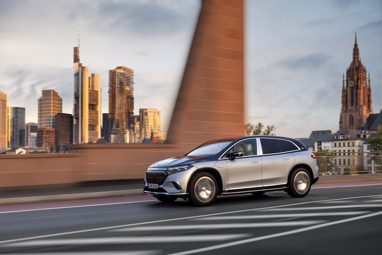 SUV Mercedes-Maybach EQS 680 Dilancarkan Untuk Pasaran Eropah – 0-100km/j Dalam 4.4 saat