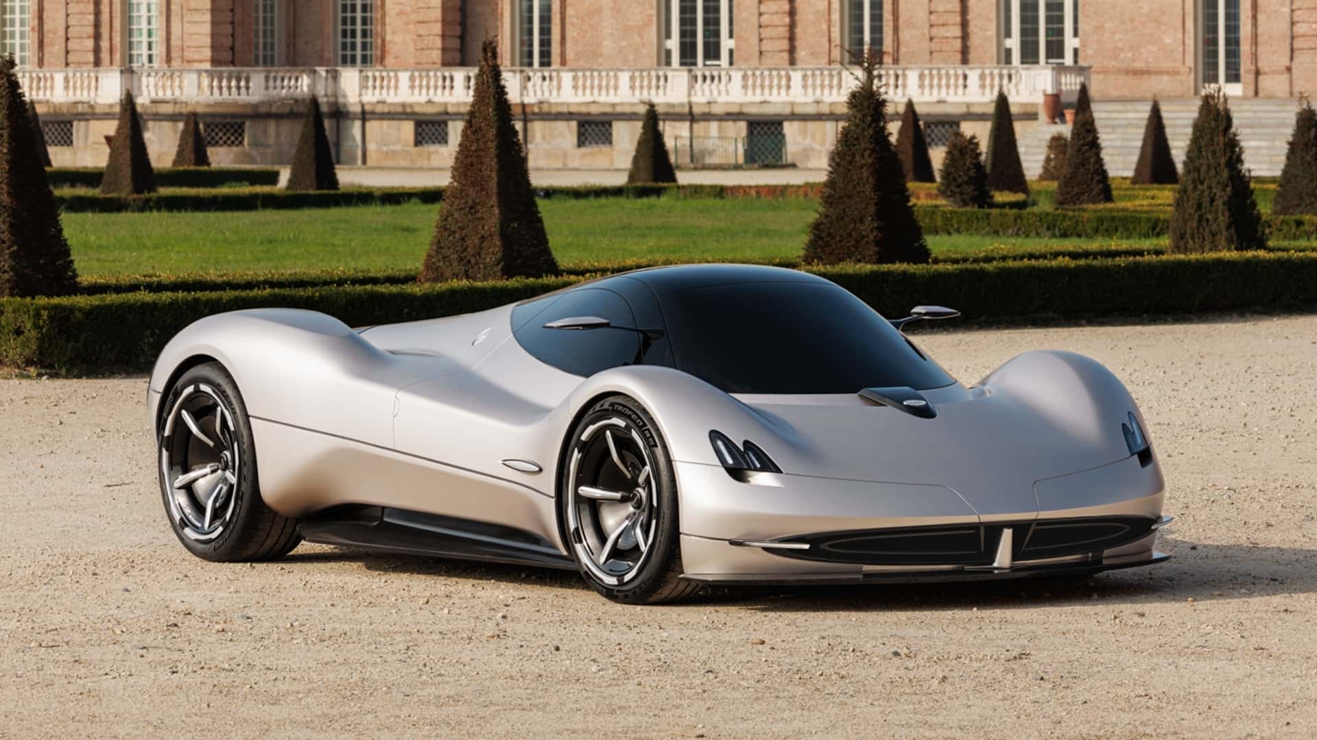 Konsep Pagani Alisea: Penghormatan Cantik kepada Zonda