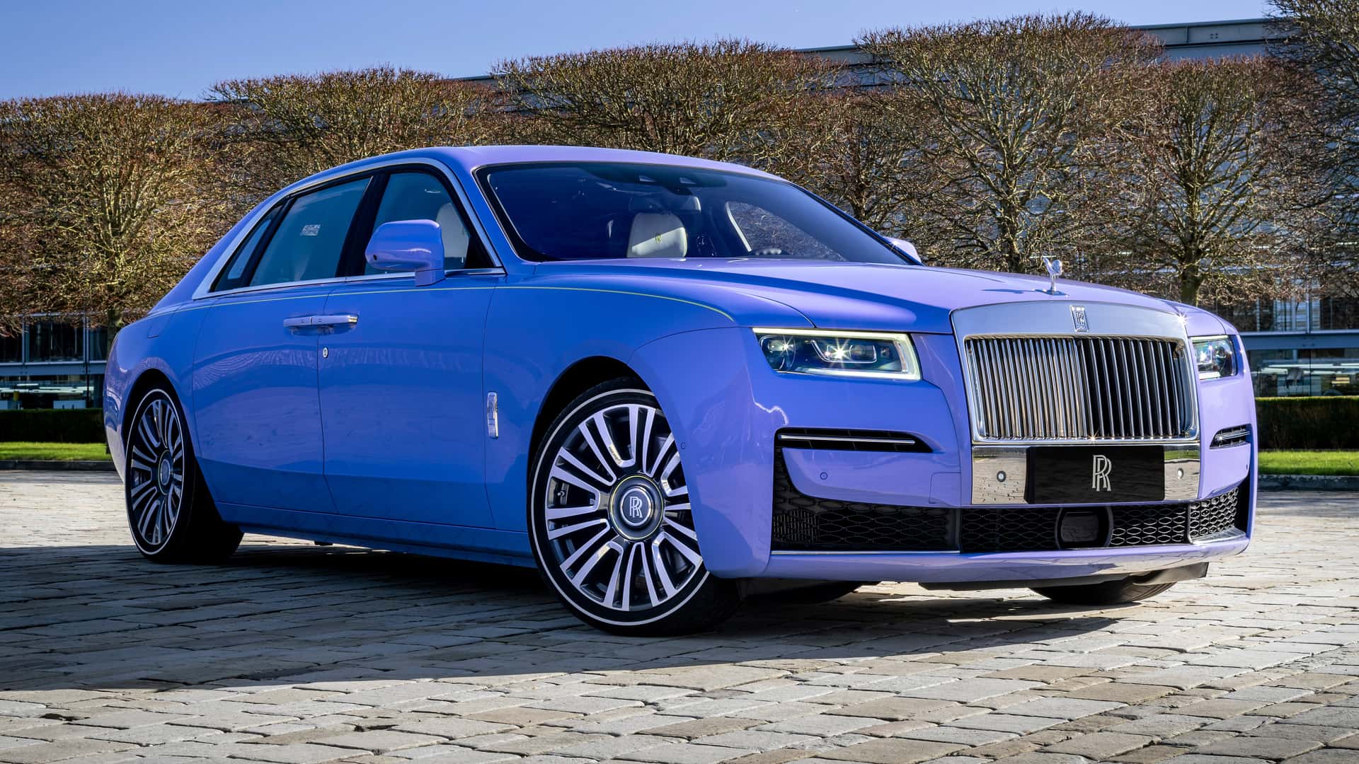 Rolls-Royce Motor Cars Melancarkan ‘Spirit of Expression’—Tiga Komisen Eksklusif