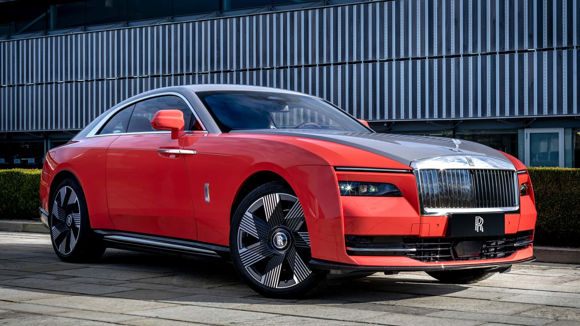 Rolls-Royce Motor Cars Melancarkan ‘Spirit of Expression’—Tiga Komisen Eksklusif