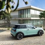 Mini Cooper S Baharu dalam Trim Klasik: Enjin Elektrik dan Petrol