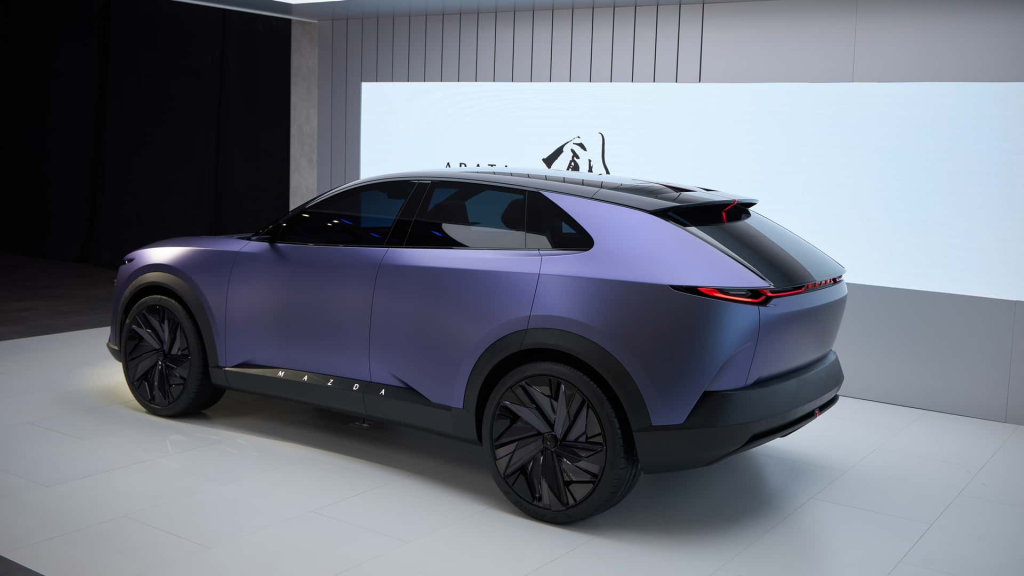 Mazda Memperkenalkan Konsep SUV Arata – Pilihan EV dan PHEV