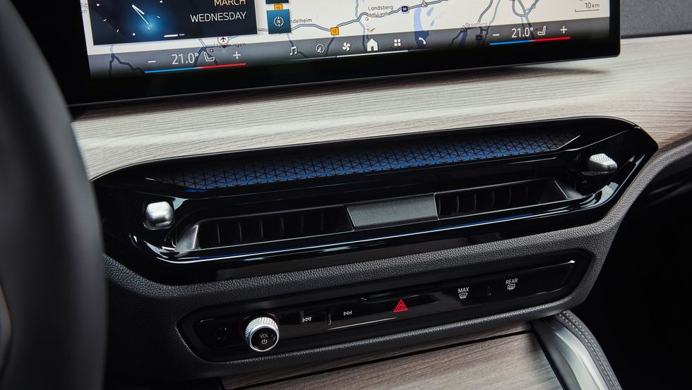 BMW i4 dan 4 Series Gran Coupe Baharu Menerima Perubahan Kecil