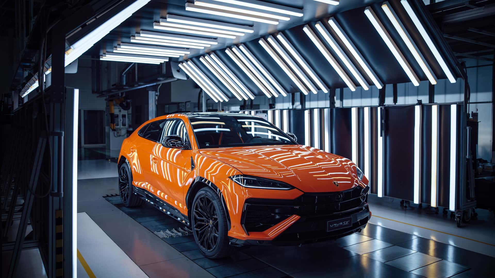 Lamborghini Urus SE: Super SUV Plug-in Hibrid Pertama