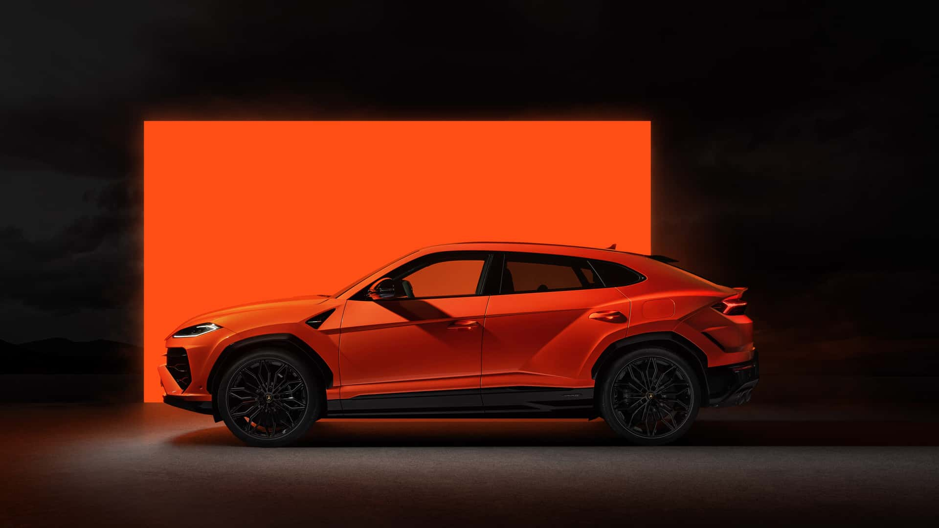 Lamborghini Urus SE: Super SUV Plug-in Hibrid Pertama