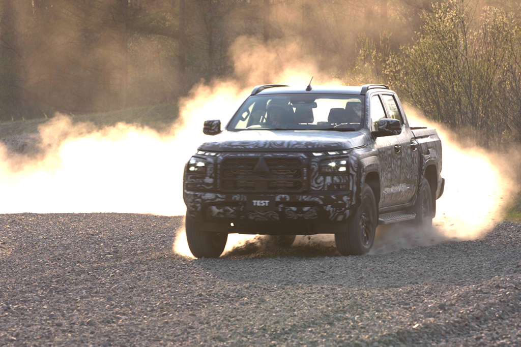 Nissan dan Mitsubishi Bekerjasama Membangunkan Trak Pickup untuk Pasaran Amerika