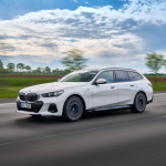 BMW 5 Series Touring Mengembangkan Variasi dengan BMW i5 Touring Pertama