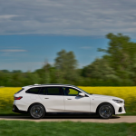 BMW 5 Series Touring Mengembangkan Variasi dengan BMW i5 Touring Pertama