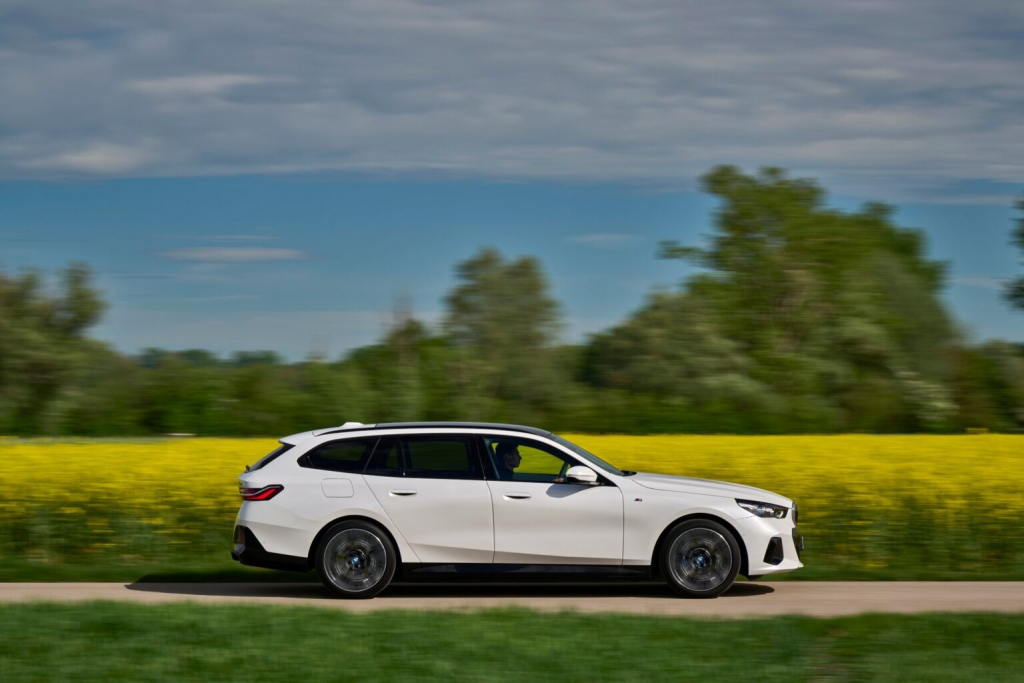 BMW 5 Series Touring Expands Variety with the First BMW i5 Touring