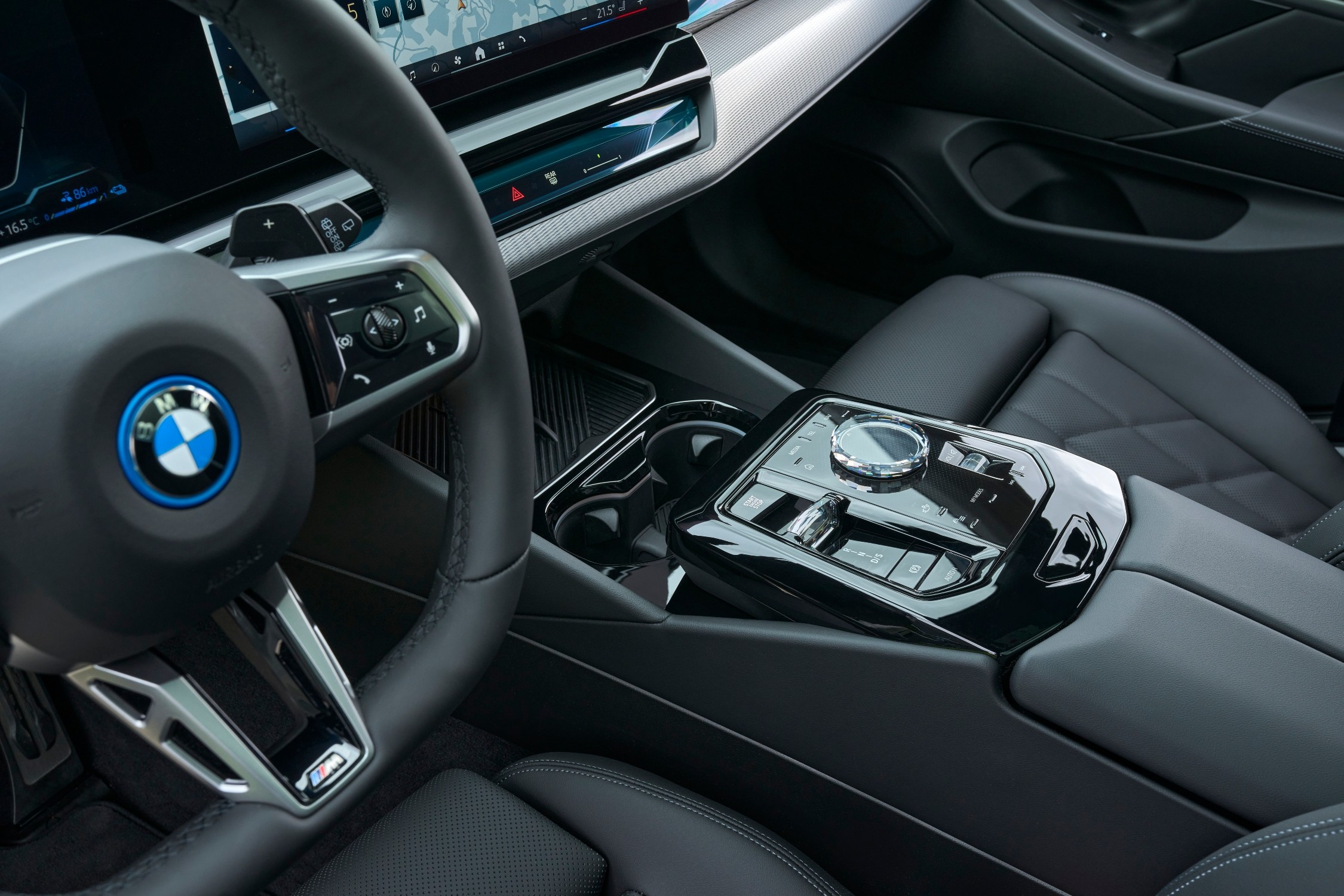 BMW 5 Series Touring Expands Variety with the First BMW i5 Touring