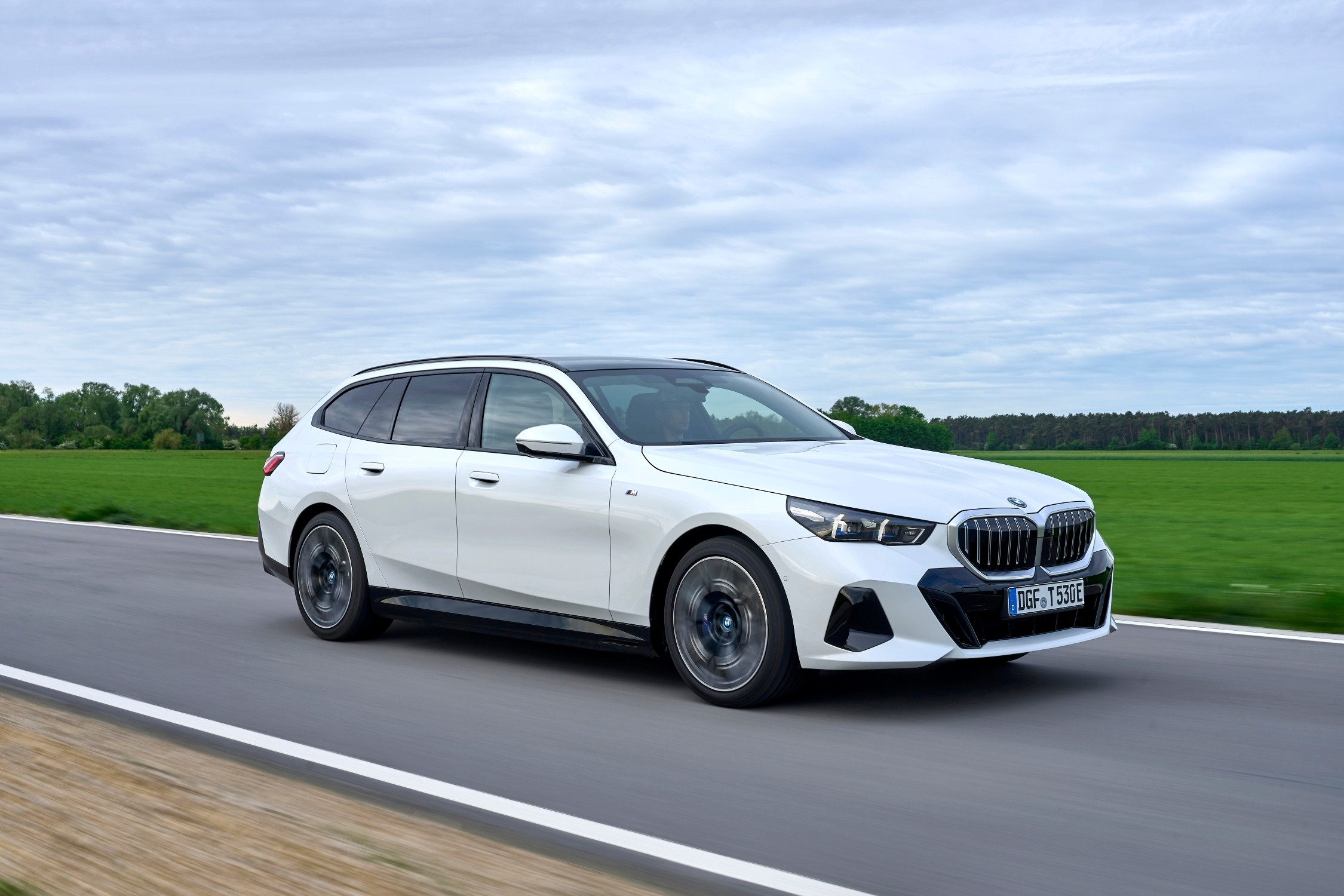BMW 5 Series Touring Expands Variety with the First BMW i5 Touring