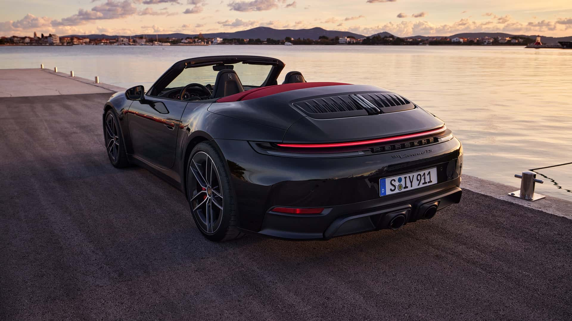 Porsche 911 Baharu: 911 ‘Street-Legal’ Pertama Dengan Sistem Hibrid Prestasi Super Ringan