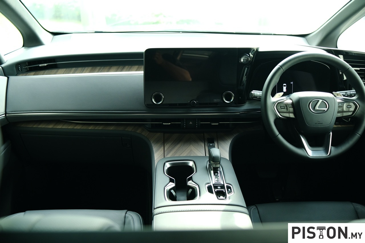 Lexus LM Baharu Dilancarkan di Malaysia Dari RM1.228 juta dengan Pilihan Dua Varian
