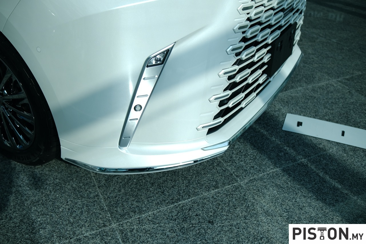 Lexus LM Baharu Dilancarkan di Malaysia Dari RM1.228 juta dengan Pilihan Dua Varian
