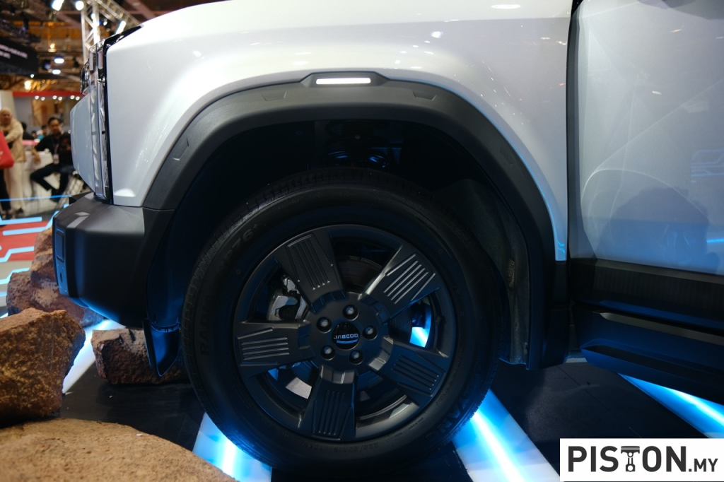 Jaecoo Memperkenalkan J6 dan J7 PHEV untuk Pasaran Malaysia