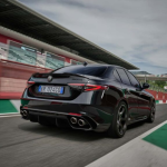Alfa Romeo Super Sport: Edisi Khas Giulia dan Stelvio Quadrifoglio