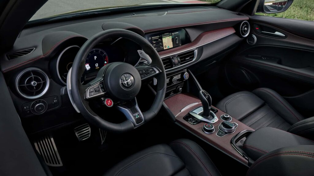 Alfa Romeo Super Sport: Edisi Khas Giulia dan Stelvio Quadrifoglio