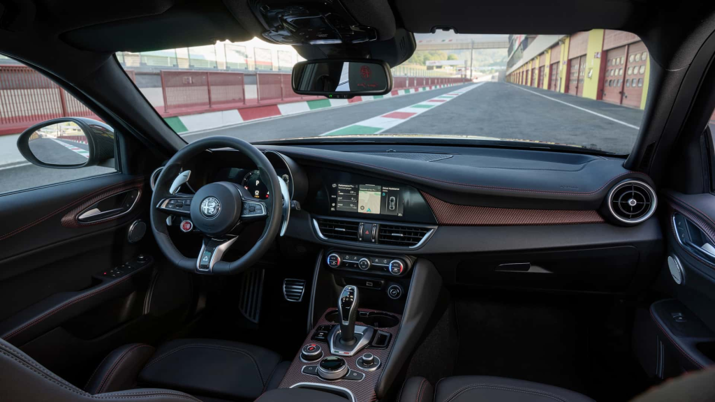 Alfa Romeo Super Sport: Edisi Khas Giulia dan Stelvio Quadrifoglio