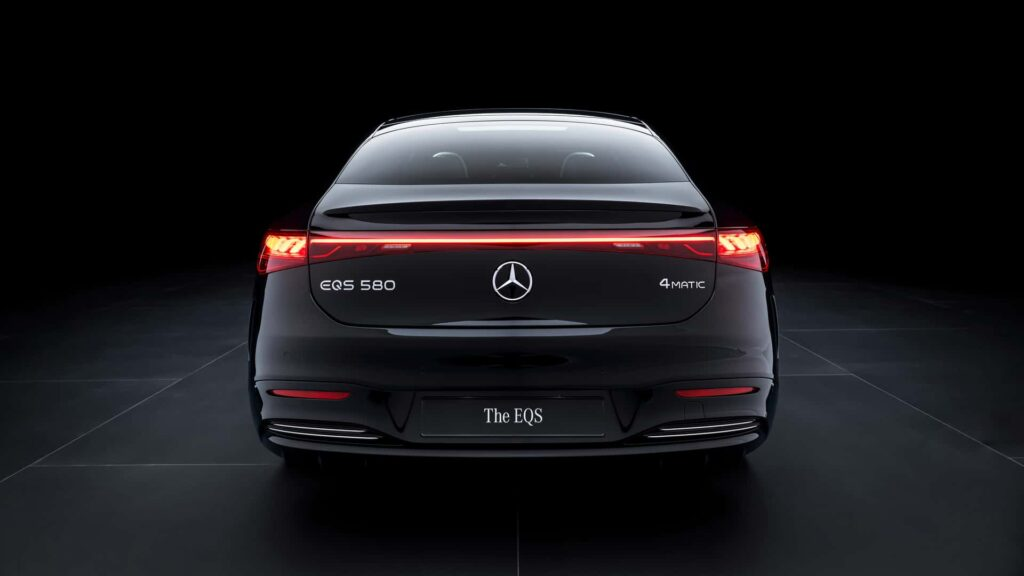 Mercedes Halts Development of New Platforms for Luxury EVs