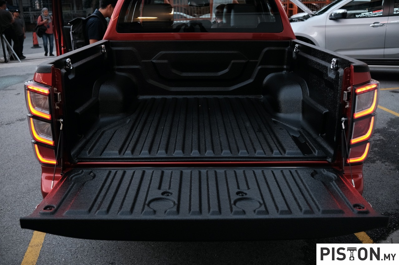 2024 Isuzu D-Max Officially Launched in Malaysia from RM99k – 1.9L and 3.0L Variants