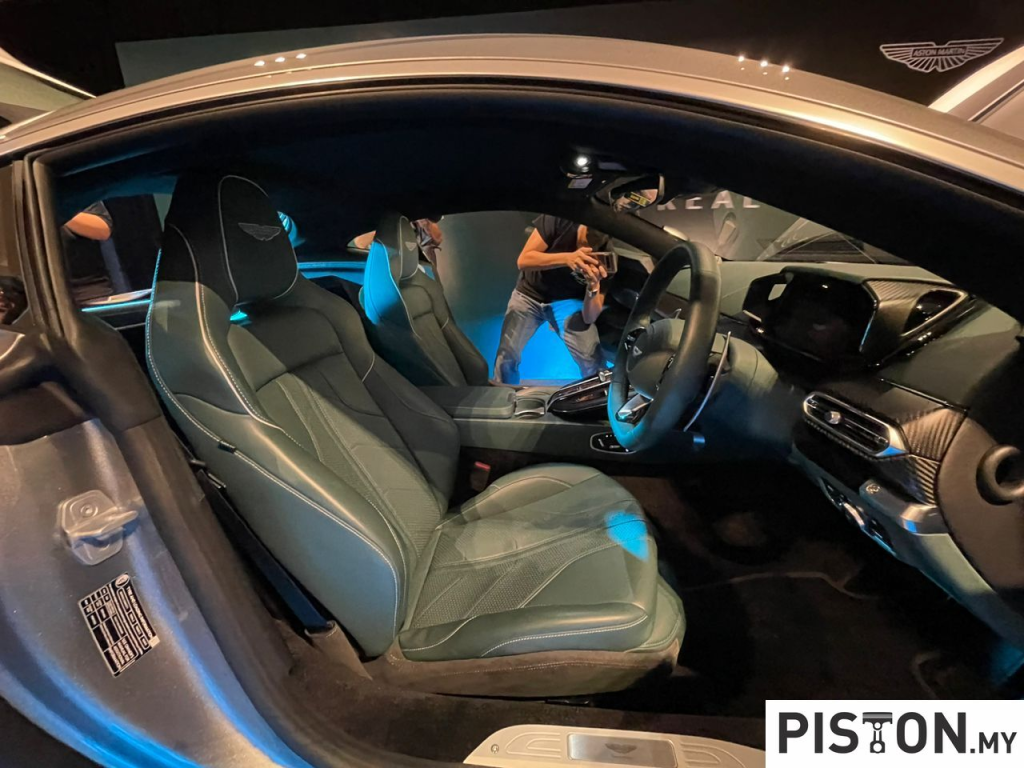 Jadilah James Bond: Aston Martin Vantage Baharu Kini di Malaysia dengan Harga Bermula dari RM2.37 Juta