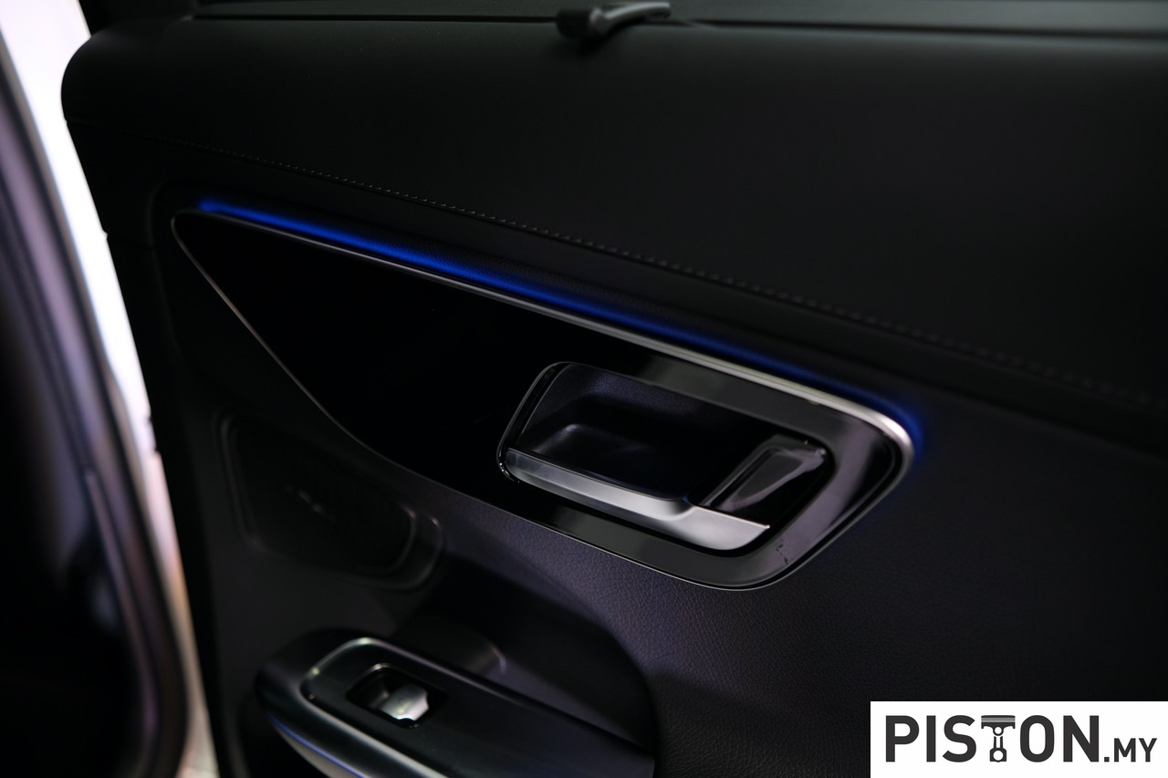 Mercedes-Benz C 350e PHEV Harga Rasmi: RM338,888 – 313hp, Jarak Memandu Elektrik 117km