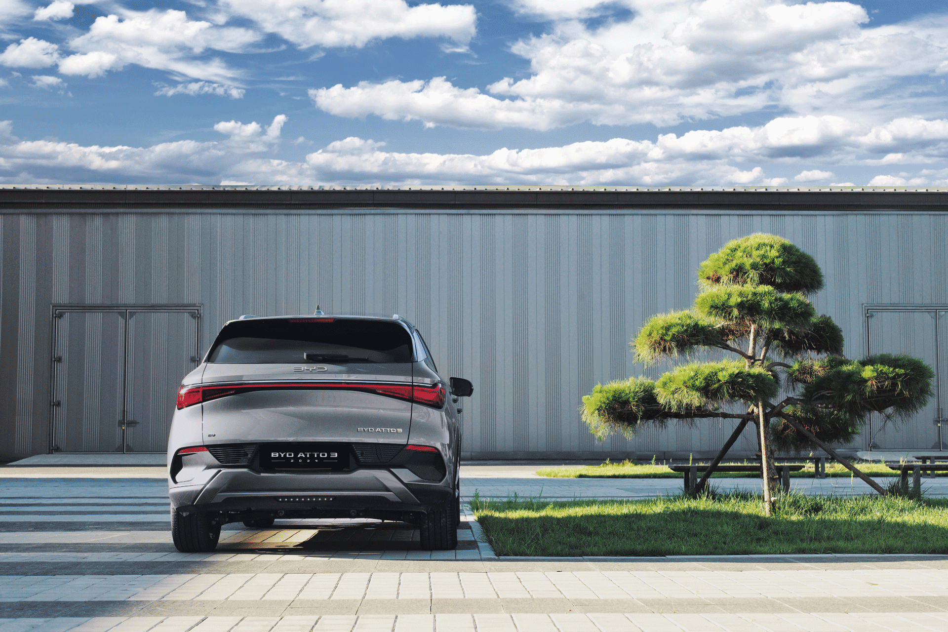 BYD Atto 3 2024 Dilancarkan Dengan Harga RM150K – Dalaman “Black-Dark Blue” Baharu