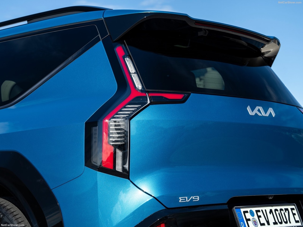 All-New Kia EV9 Launched in Malaysia from RM368,668 – 505km EV Range