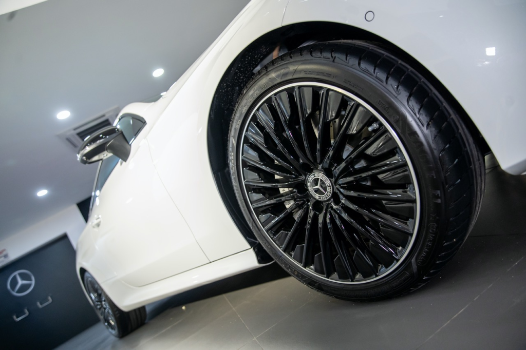 Mercedes-Benz Malaysia Introduces the New CLE 300 4MATIC Coupe – RM518,888