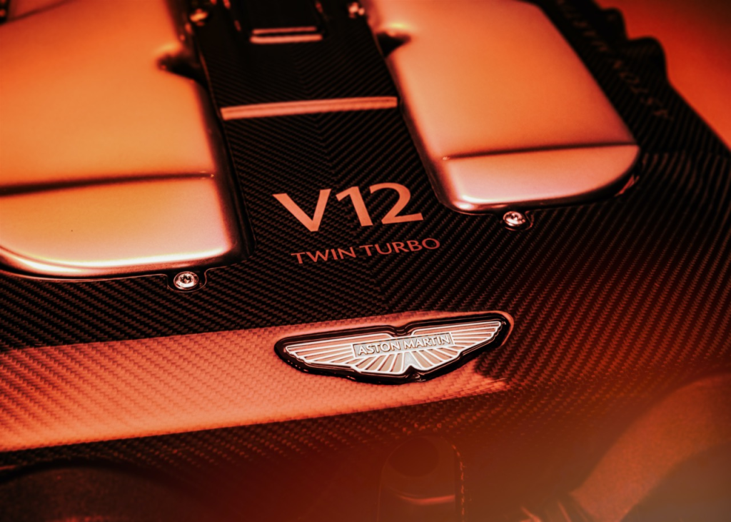 Enjin V12 Baharu Aston Martin Menghasilkan Tork 1,000Nm!