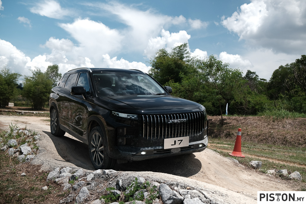 Review: Jaecoo J7 AWD – Brawn and Beauty in a Muscular Package