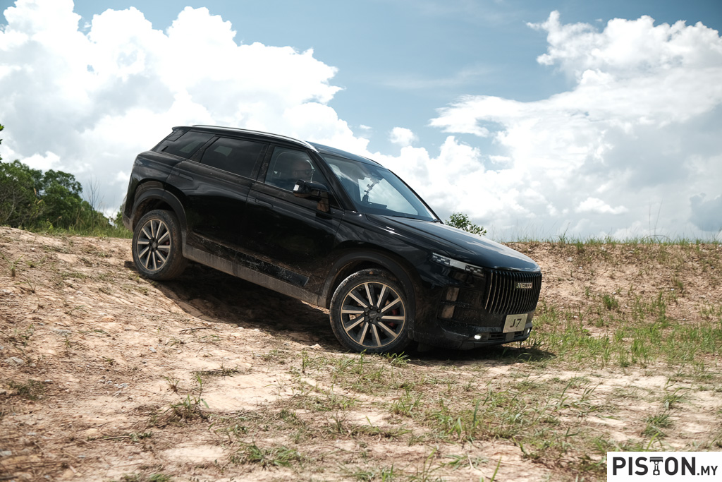 Review: Jaecoo J7 AWD – Brawn and Beauty in a Muscular Package