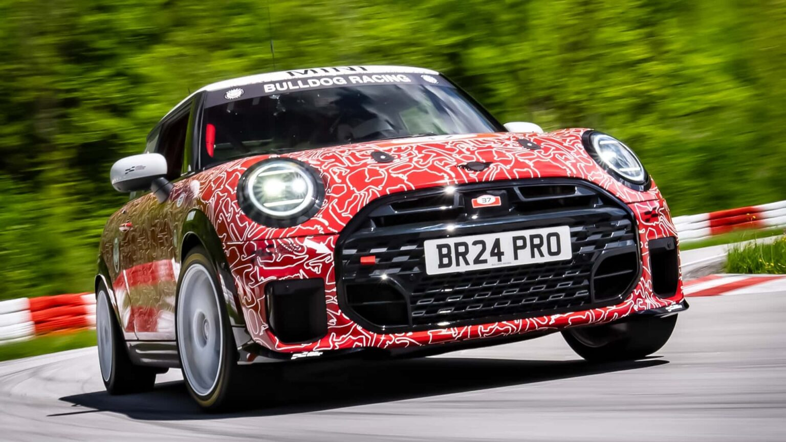 Mini John Cooper Works Baharu Akan Membuat Debut pada 24h Nurburgring Tahun Ini