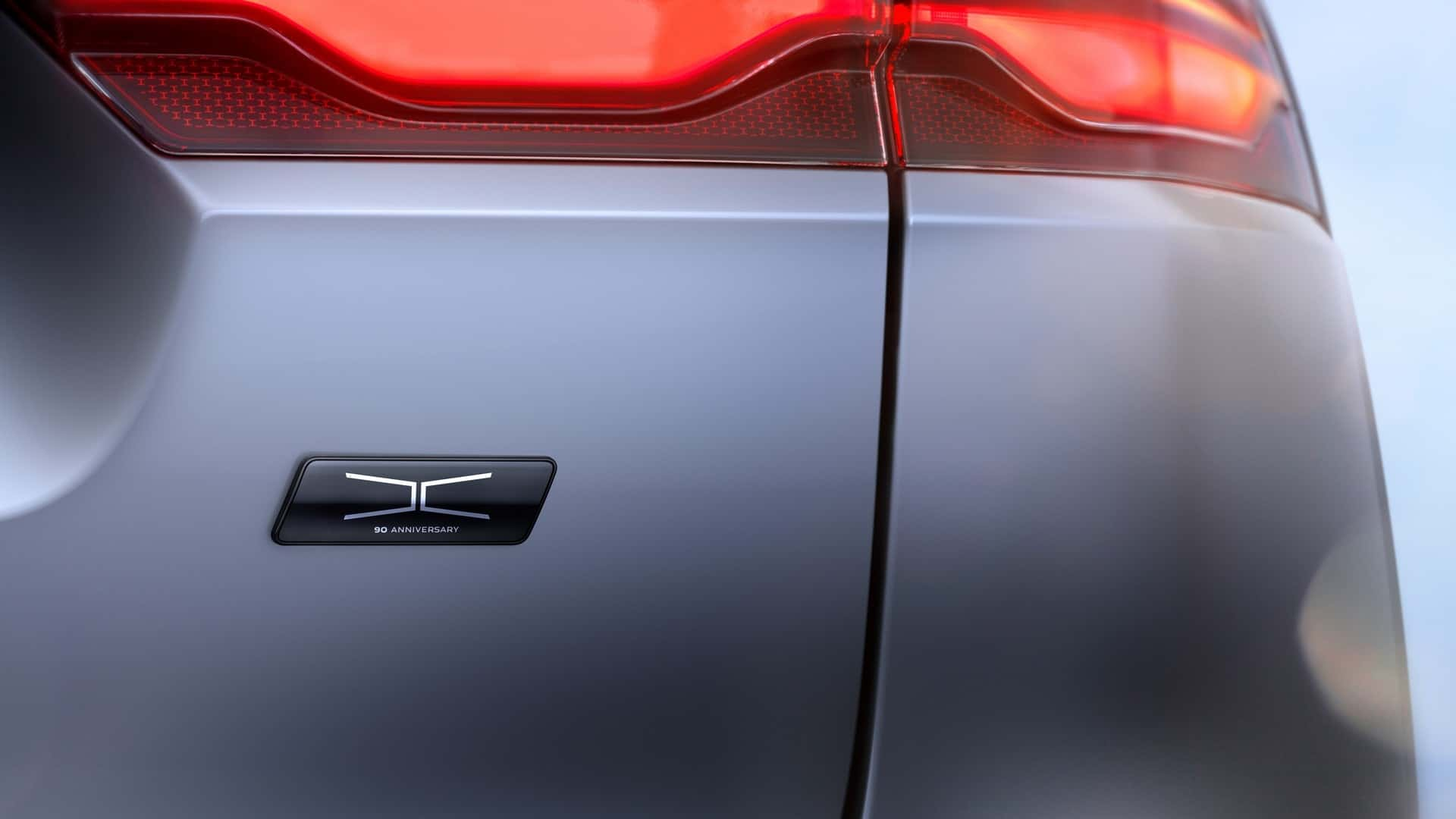 Ulang Tahun ke-90 Jaguar: Edisi Khas F-PACE Mempamerkan Legasi dan Masa Depan