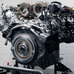 Bentley Memperkenalkan Hibrid Ultra Performance V8: Era Baharu Kuasa dan Kecekapan