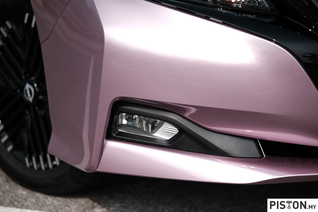 Review: Nissan Leaf – Why Buy An EV When You Can Lease One?