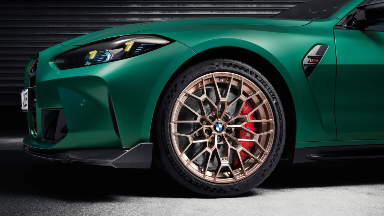 BMW M4 CS Baharu: 0-100km/j dalam 3.2 saat, 302km/j Kelajuan Tertinggi