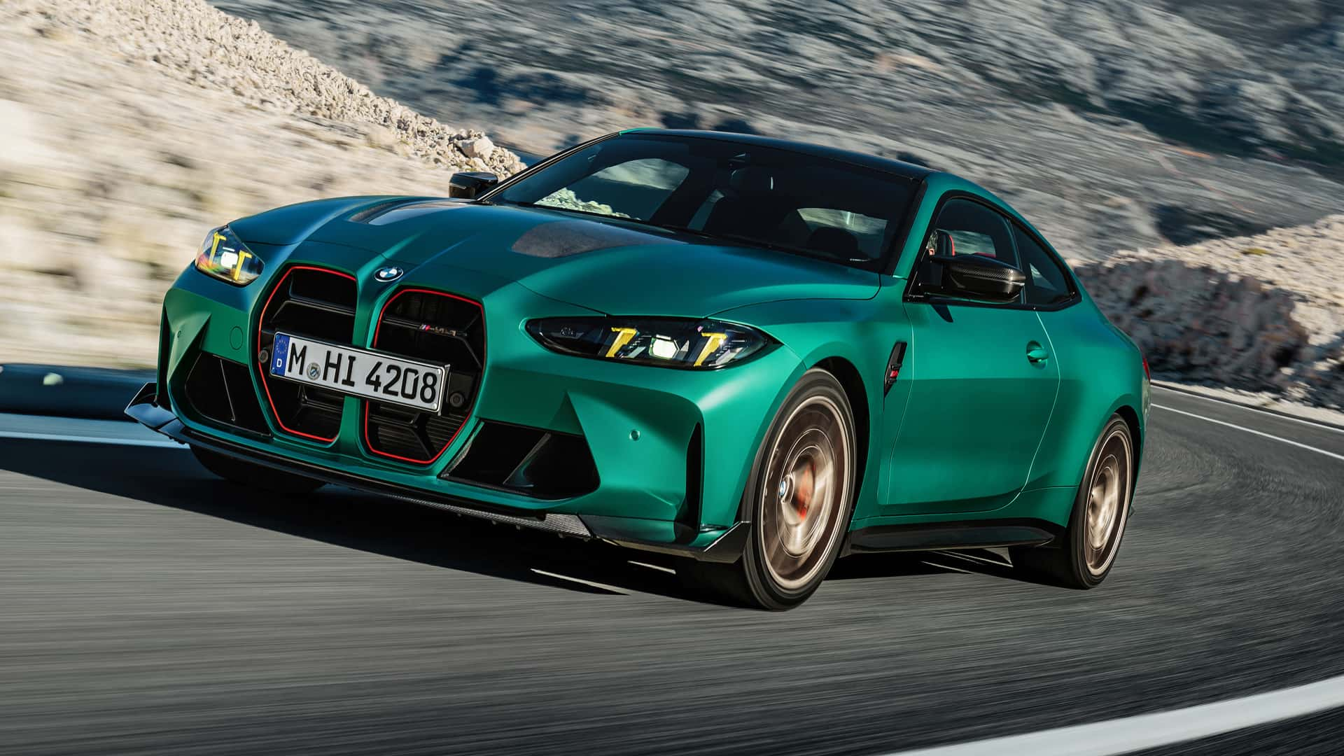 BMW M4 CS Baharu: 0-100km/j dalam 3.2 saat, 302km/j Kelajuan Tertinggi