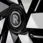 Rolls-Royce Memperkenalkan Cullinan Series II dengan Varian Black Badge