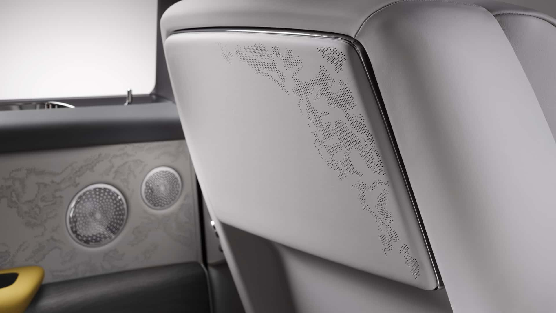 Rolls-Royce Memperkenalkan Cullinan Series II dengan Varian Black Badge