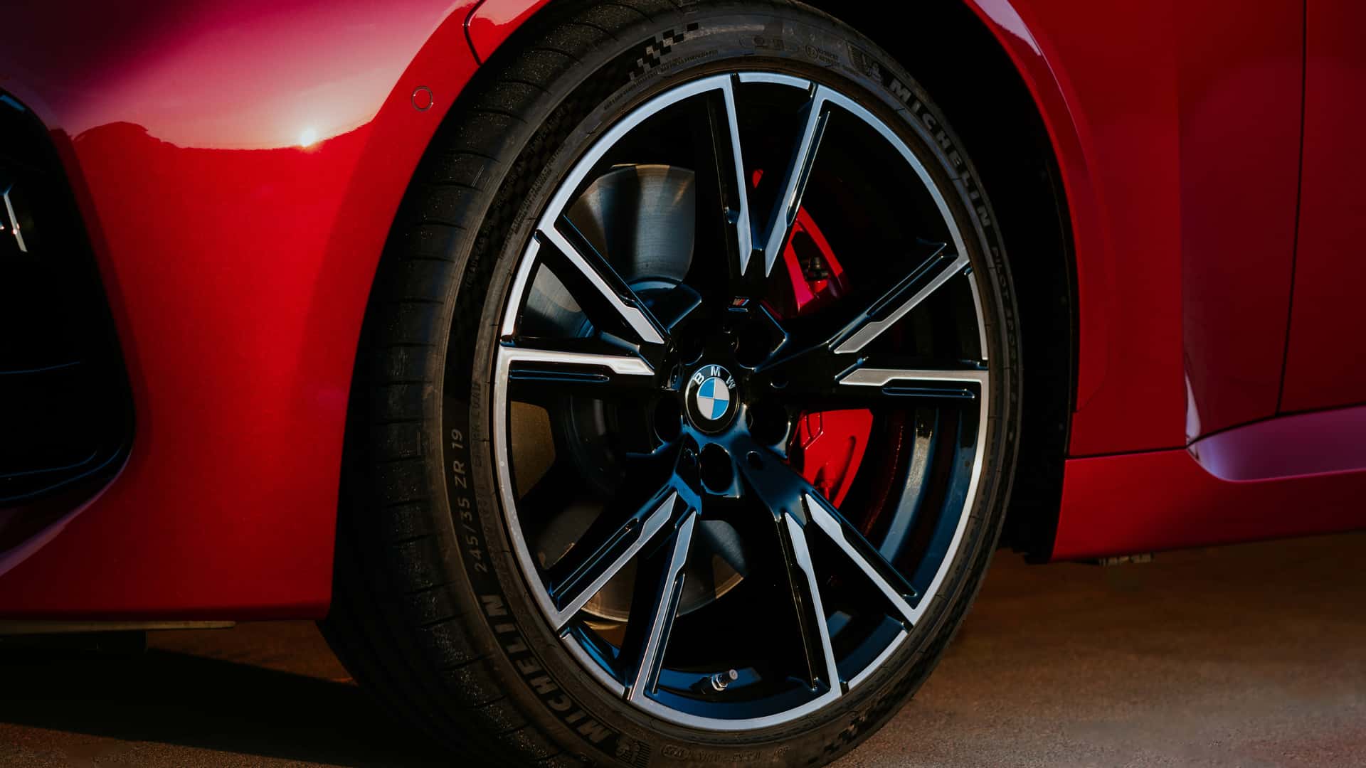 BMW Memperkenalkan 2 Series Coupé Baharu
