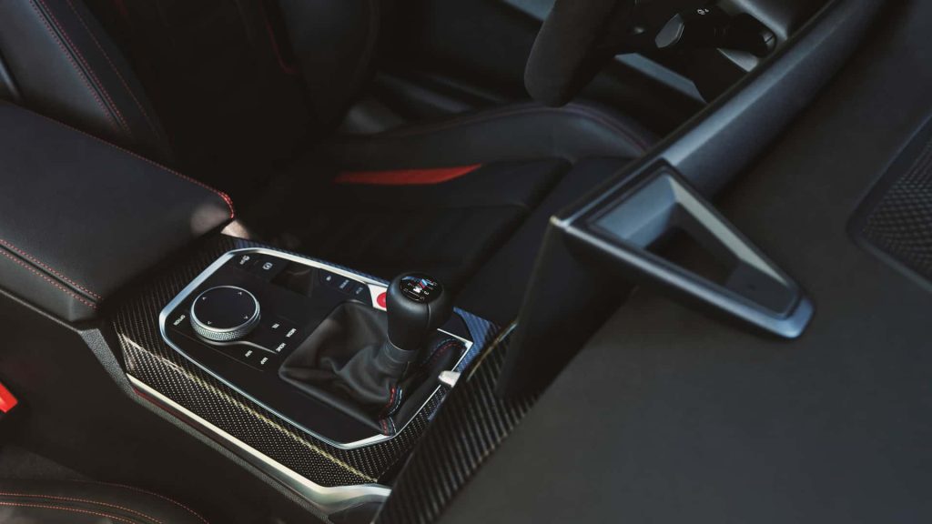 BMW M2 Baharu Mempunyai Tambahan 20hp dan Rim Silver Berkilat Baharu!