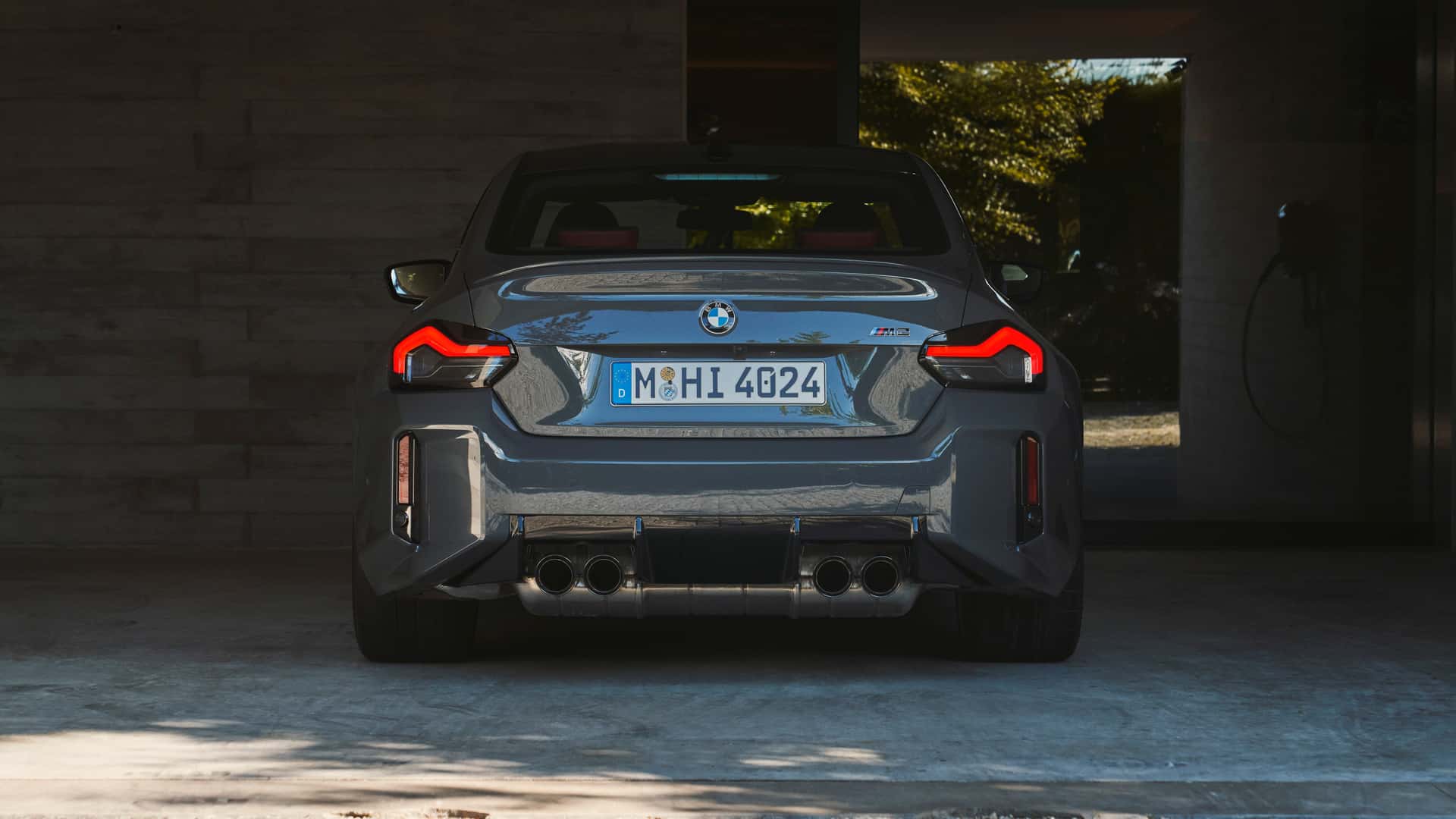 BMW M2 Baharu Mempunyai Tambahan 20hp dan Rim Silver Berkilat Baharu!