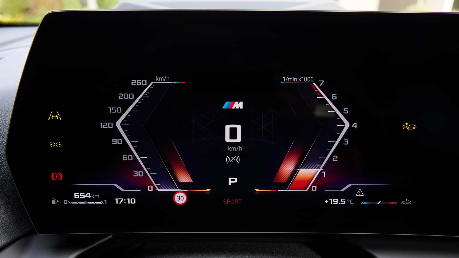 BMW Memperkenalkan 1 Series Generasi Keempat dengan Peningkatan Ketara