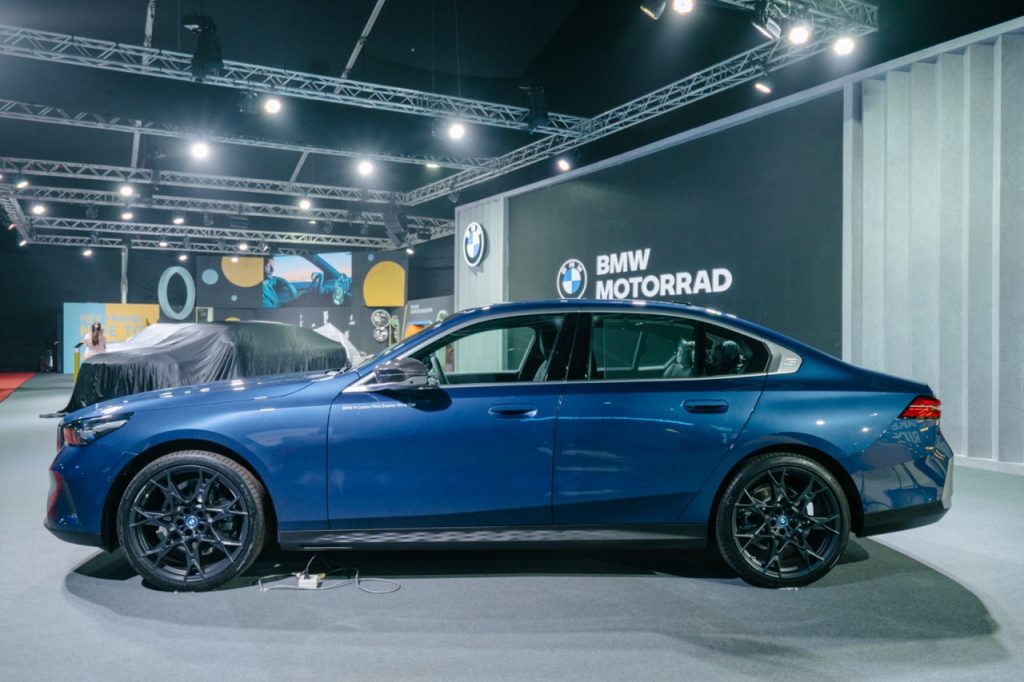 BMW Malaysia Mengumumkan Harga Rasmi Bmw 520i Baharu Yang Turut Dipasang Dalam Negara