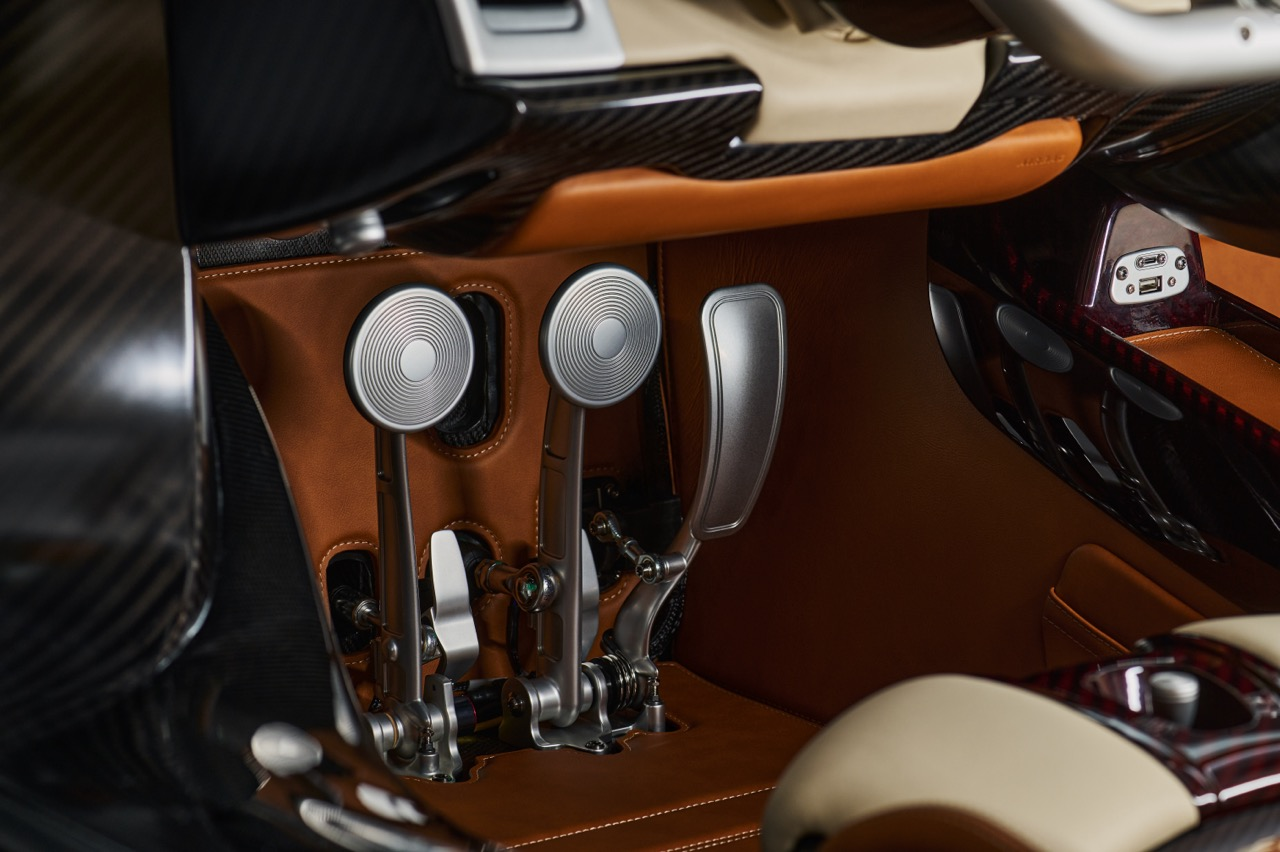 Pagani’s Latest Masterpiece: The Utopia Roadster