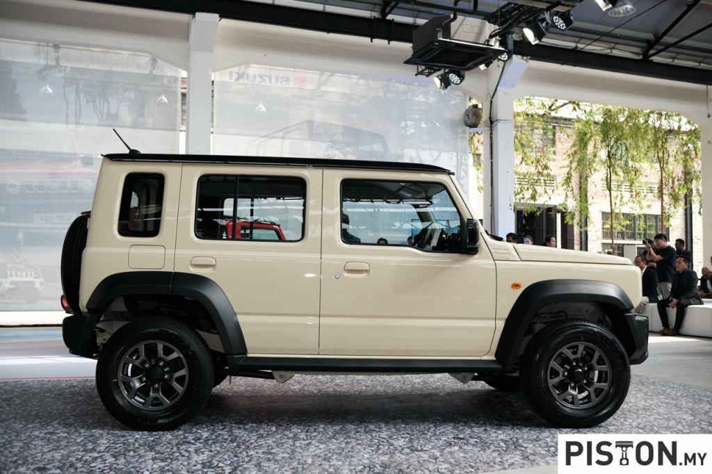 Suzuki Jimny 5 Pintu Dilancarkan Secara Rasmi – Harga Bermula dari RM199,950