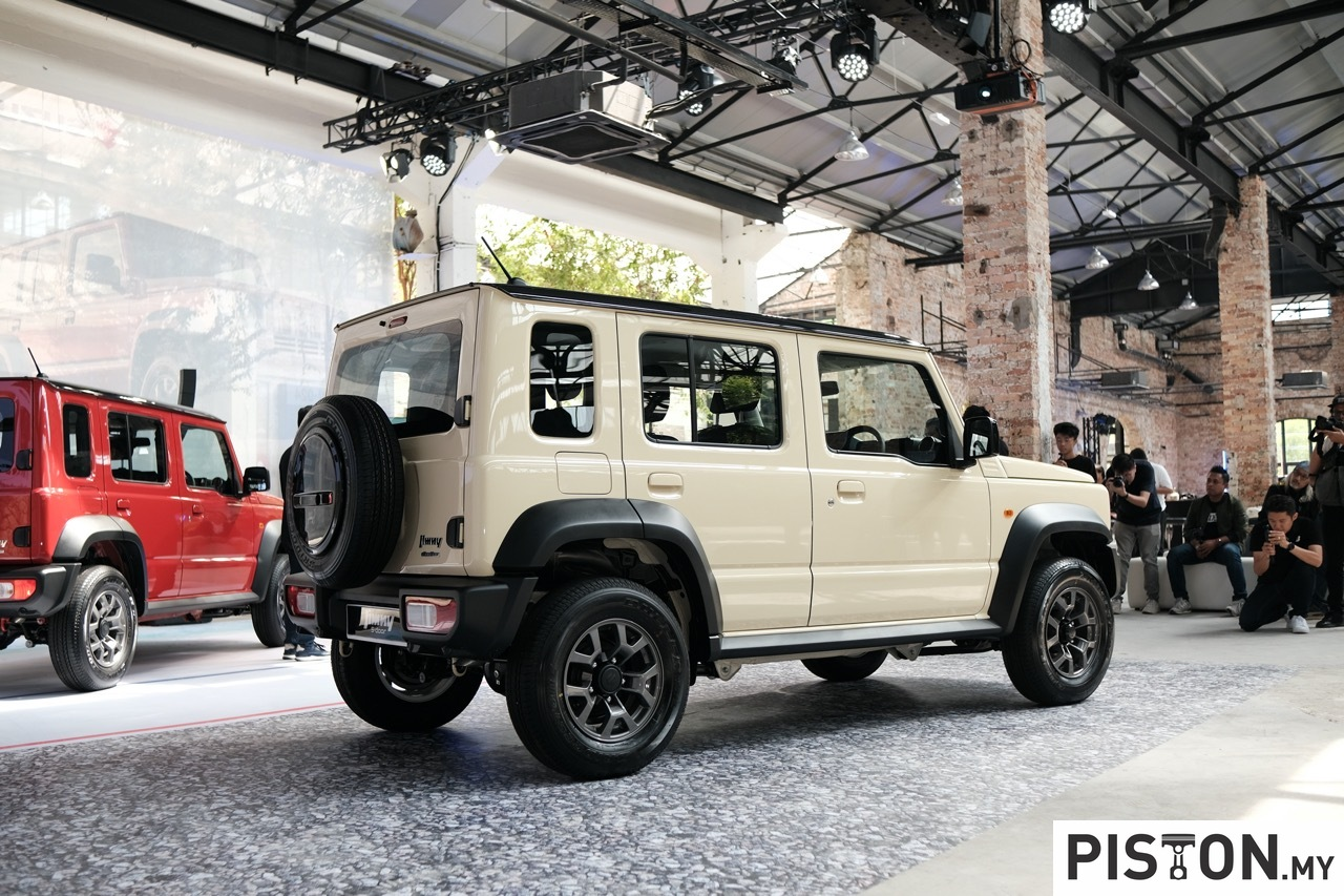 Suzuki Jimny 5 Pintu Dilancarkan Secara Rasmi – Harga Bermula dari RM199,950