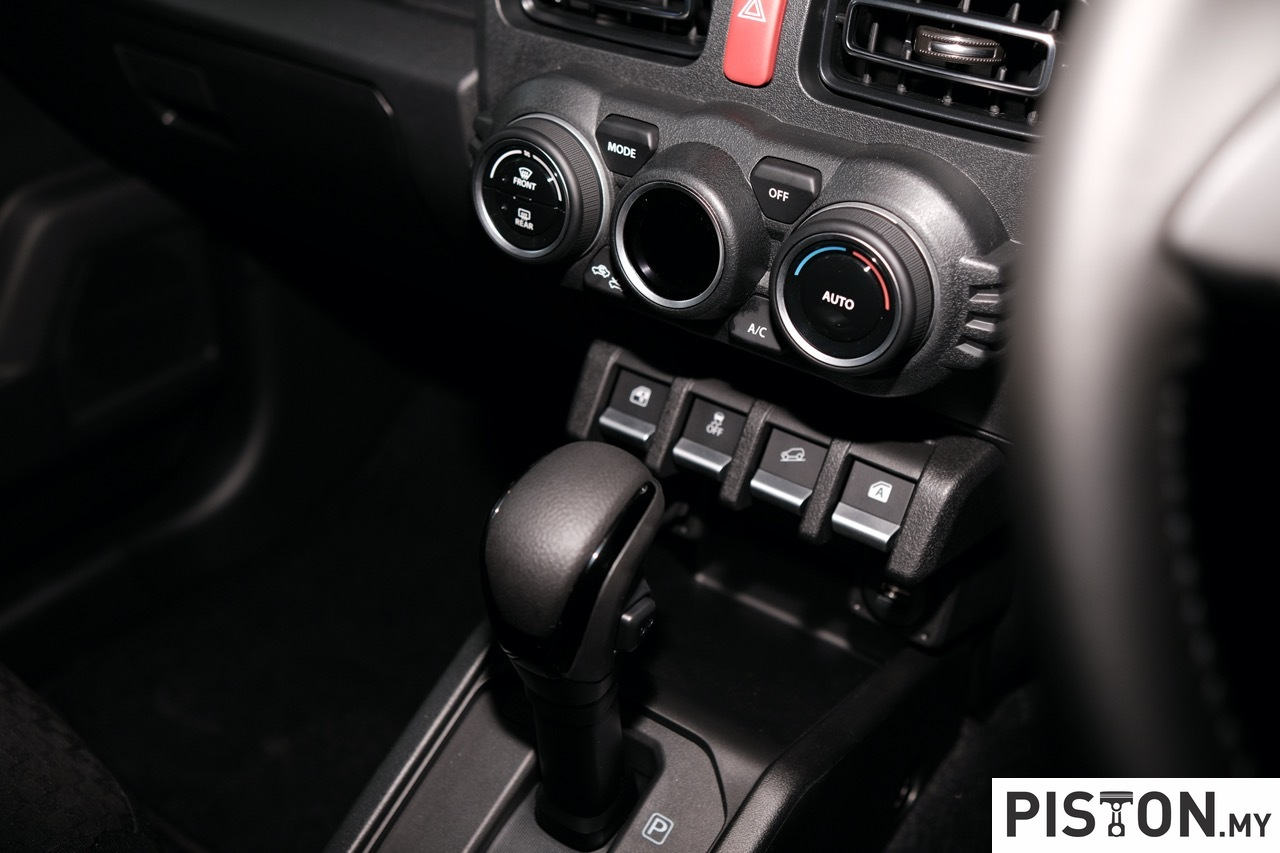 Suzuki Jimny 5 Pintu Dilancarkan Secara Rasmi – Harga Bermula dari RM199,950