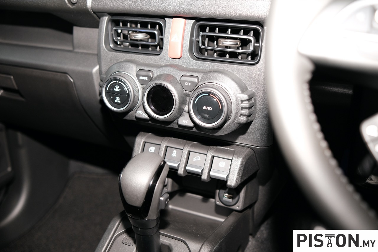 Suzuki Jimny 5 Pintu Dilancarkan Secara Rasmi – Harga Bermula dari RM199,950
